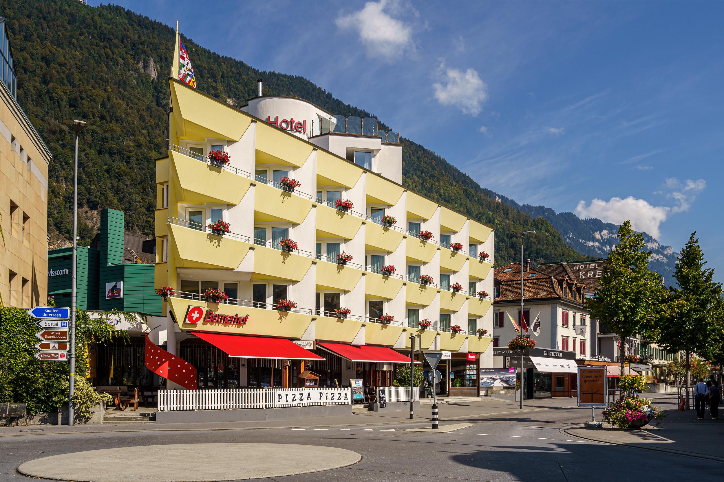 Hotel Bernerhof Interlaken Bagian luar foto